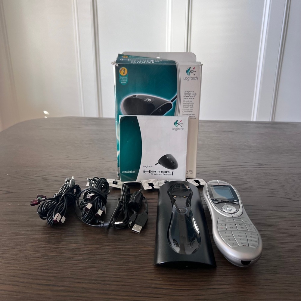 Logitech Harmony Remote RF‎ Wireless Extender New Open Box